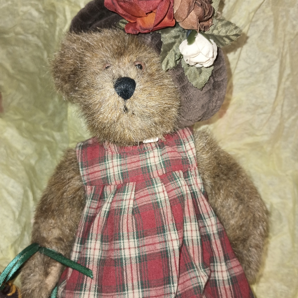 BOYD'S INVESTMENT COLLECTION - Picture 8 of 8